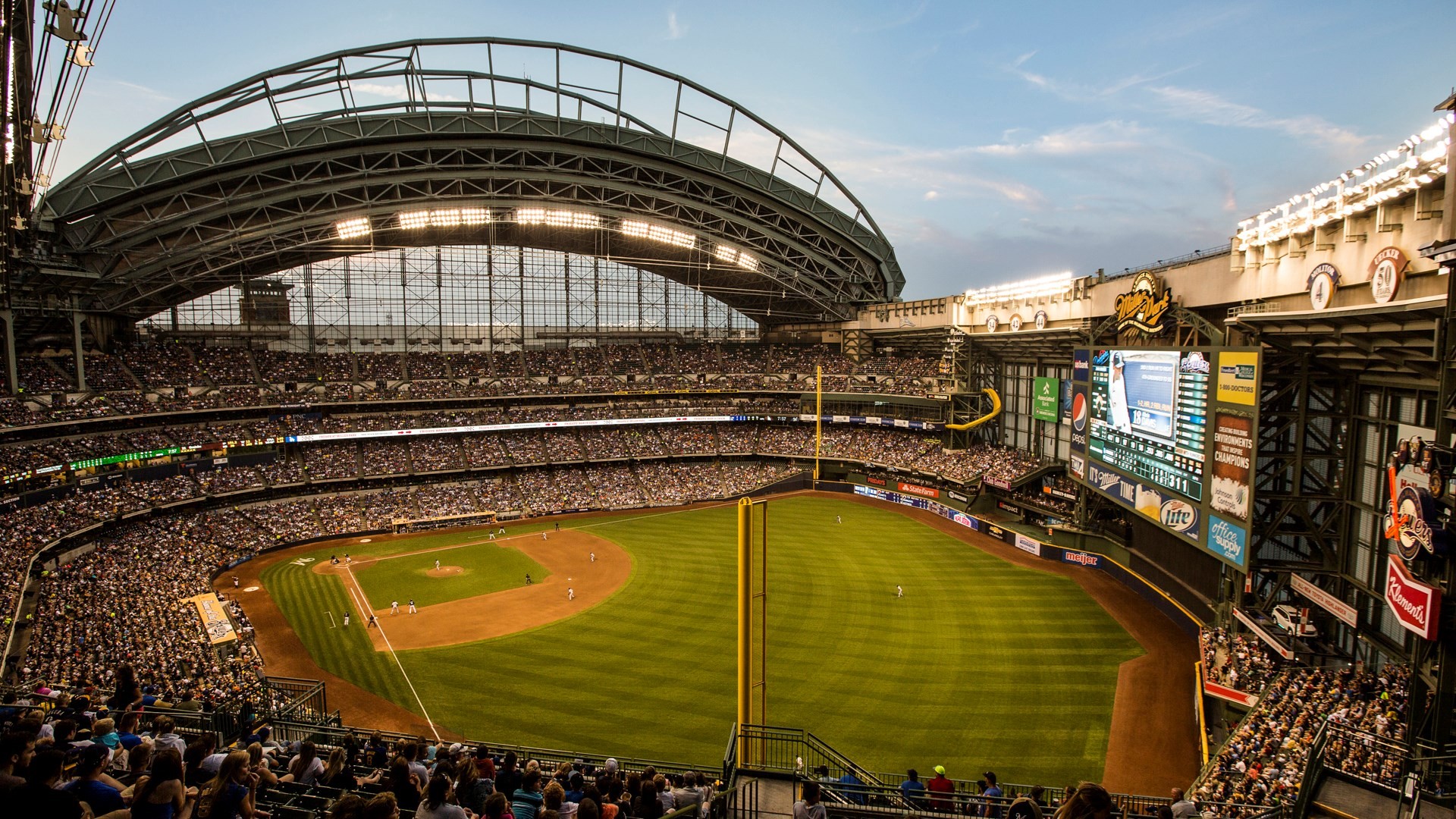 Milwaukee Brewers Stadium HD Wallpapers With high-resolution 1920X1080 pixel. You can use this wallpaper for Mac Desktop Wallpaper, Laptop Screensavers, Android Wallpapers, Tablet or iPhone Home Screen and another mobile phone device